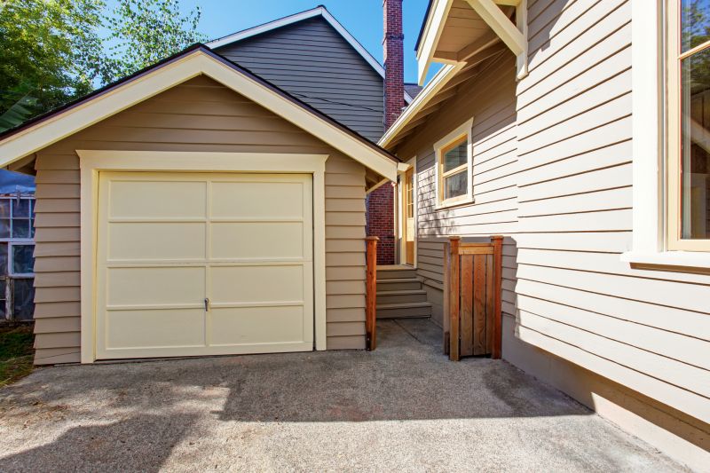 Garage Siding Installation in Lake City, FL