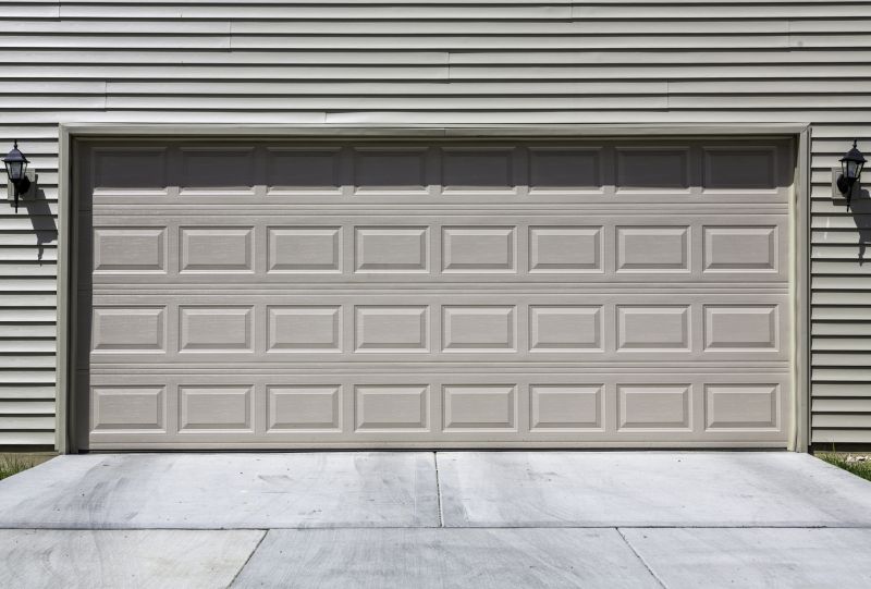 Garage Siding Installation in Lake City, FL